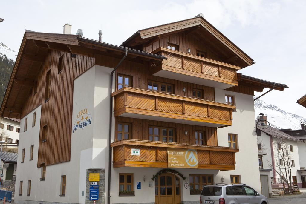 Chasa Per La Punt Lägenhet Galtür Exteriör bild